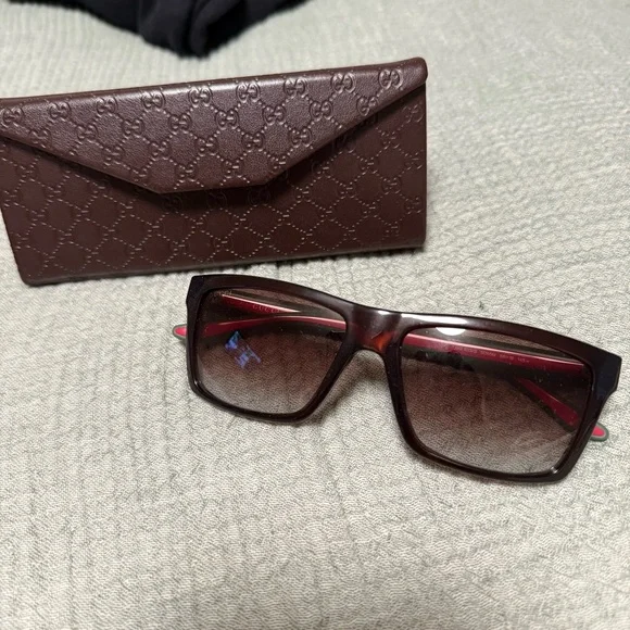 Gucci Brown Sunglasses with Case AUTH GUCCI BROWN Prescription SUN GLASSES Leather Case Italy  main image 3